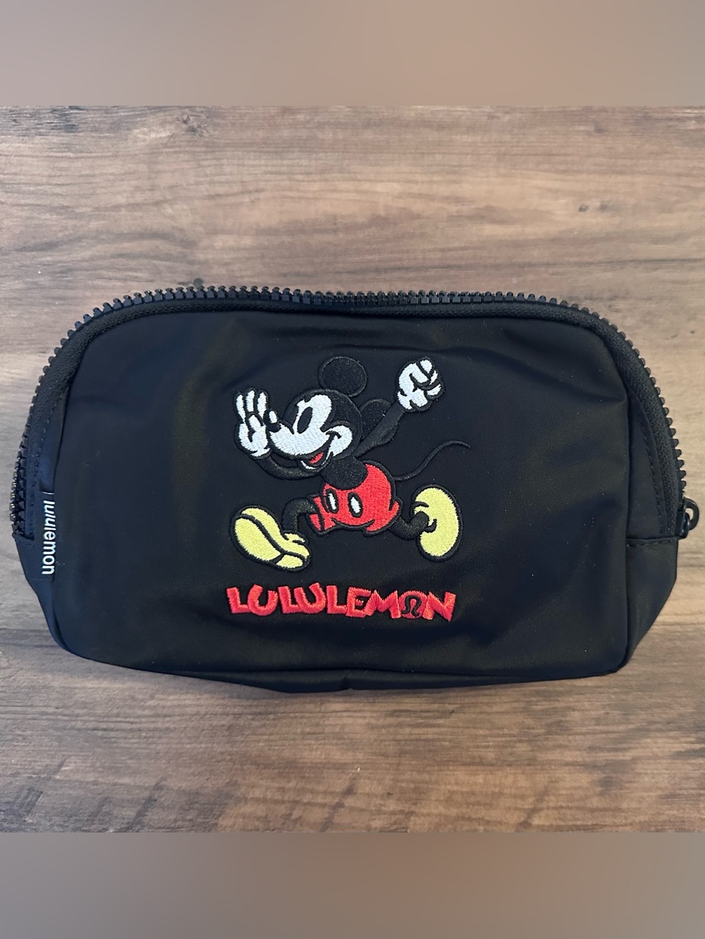 NWT Disney x lululemon Mickey Everywhere Belt Bag 1L Black